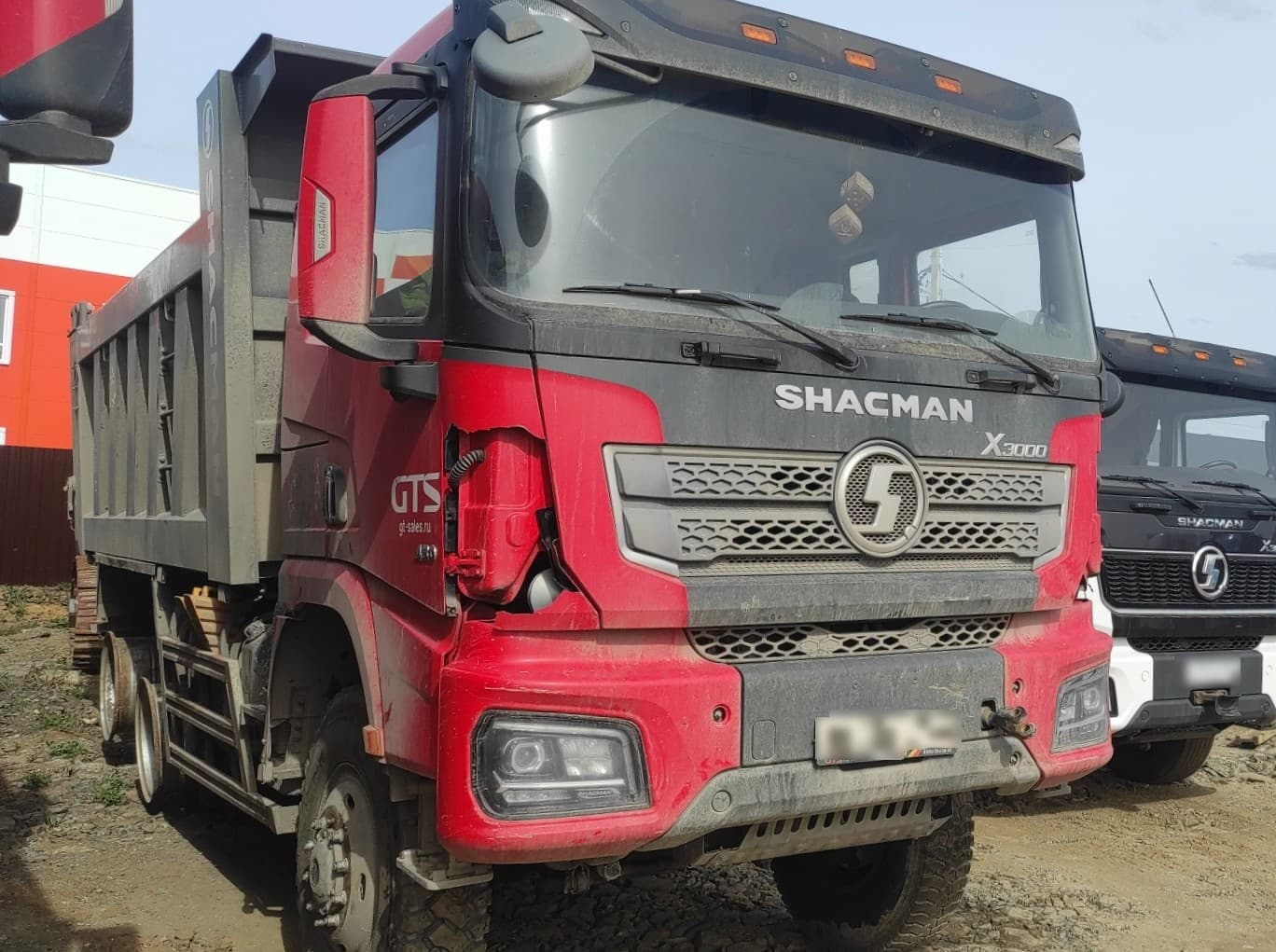 Shacman (Shaanxi) SX* 6x6 Самосвал - 2