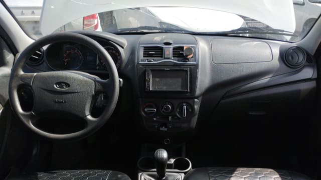 Lada Granta седан - 5