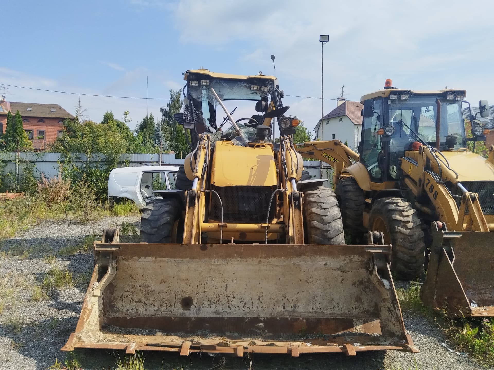 Leist Gross 788 Экскаватор-погрузчик - 2