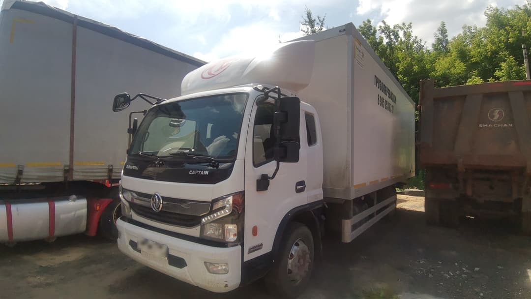 Dongfeng C120* 4x2 Изотермический/рефрижератор - 1