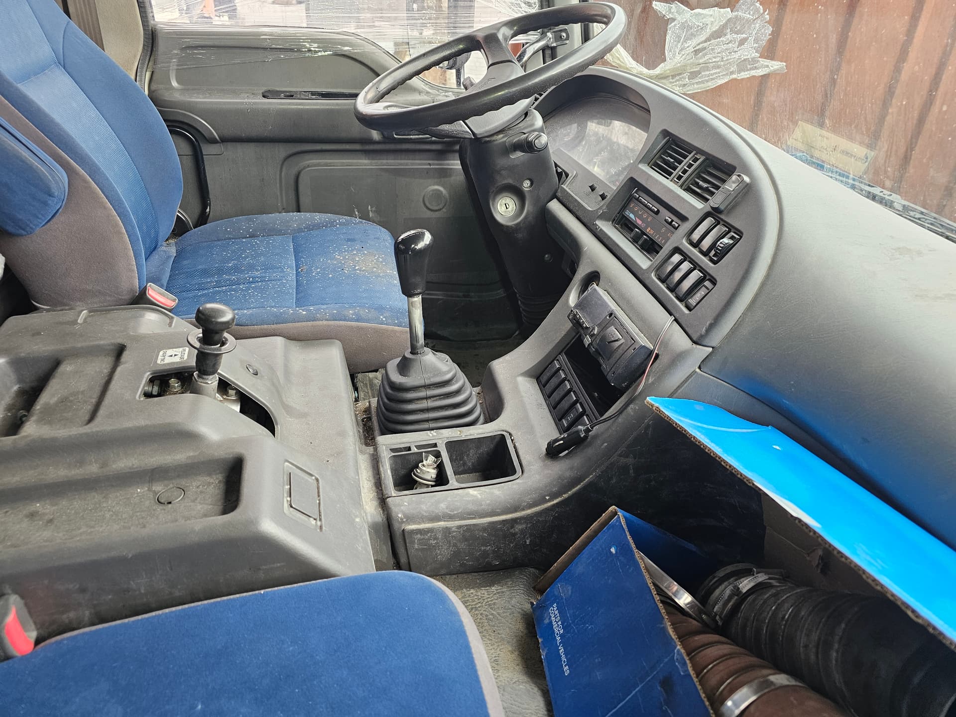 Автомастер 6589* на шасси Isuzu Giga (CYZ) 6x4 Самосвал - 6