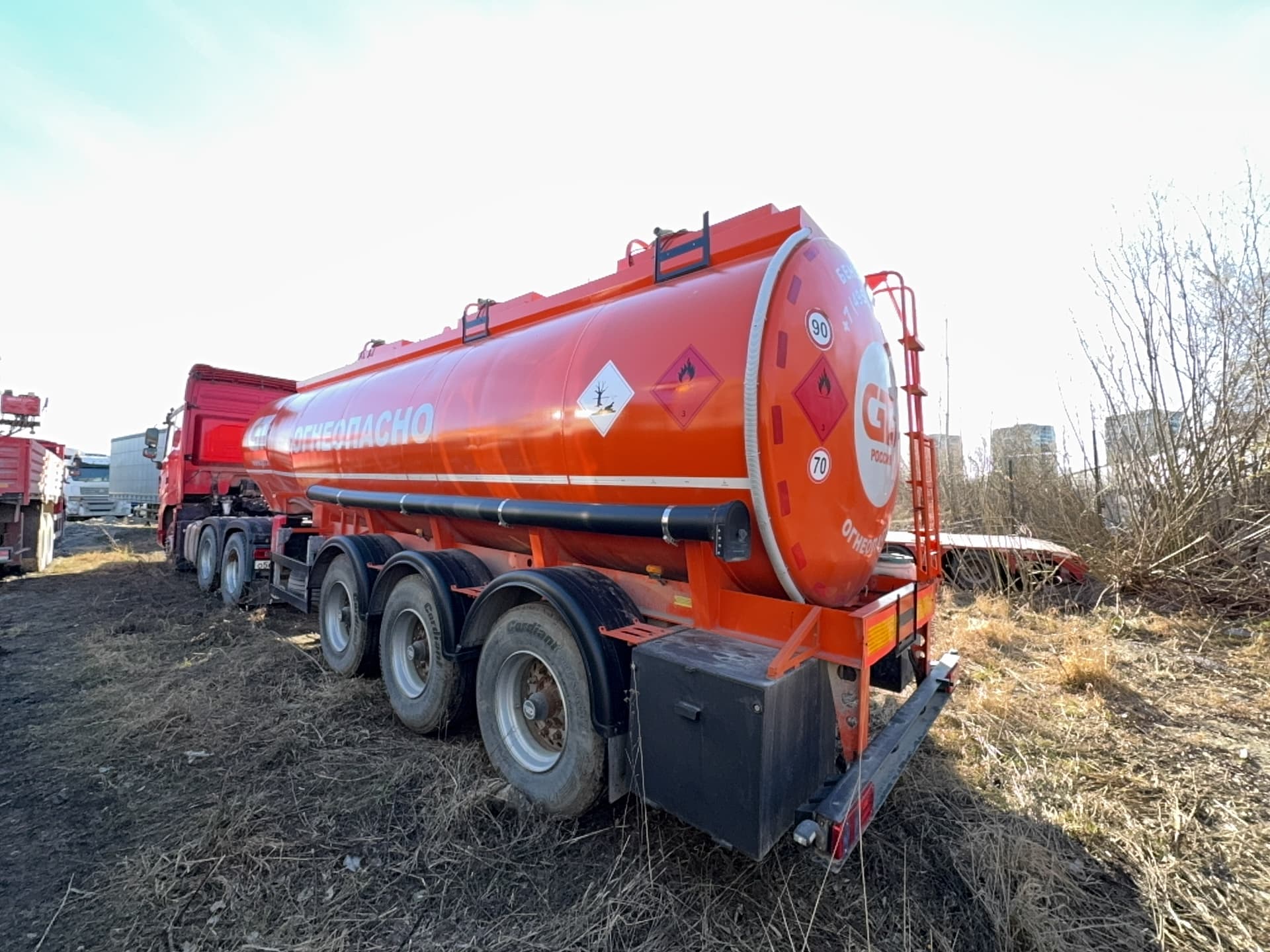 Нпо Нефтегазовое Машиностроение И Специальное Автомобилестроение ППЦ-1-3 Полуприцеп цистерна - 4