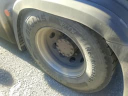 FAW J7 4x2 Седельный тягач - 9