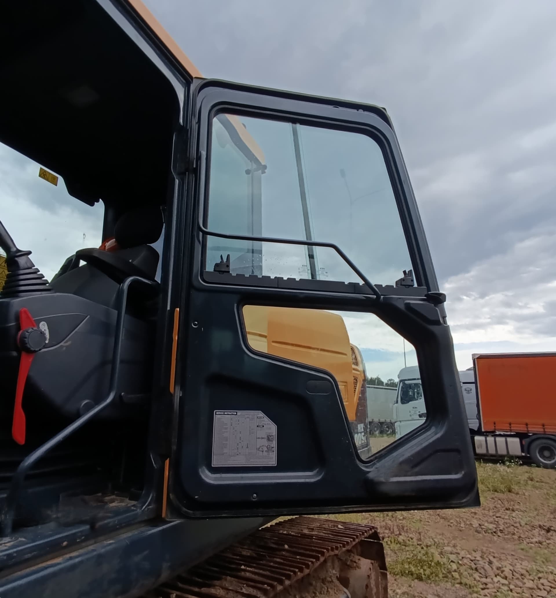 Hyundai HX300 Экскаватор - 6