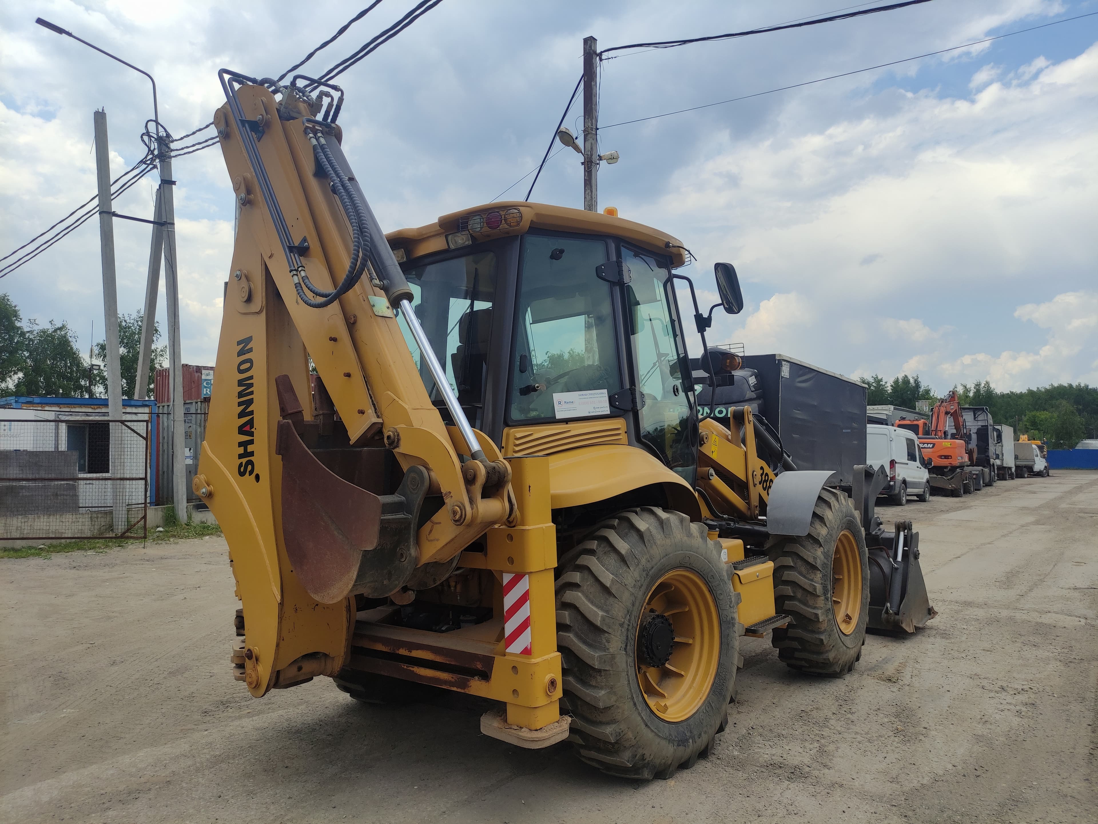 Shanmon 388 Экскаватор-погрузчик - 3