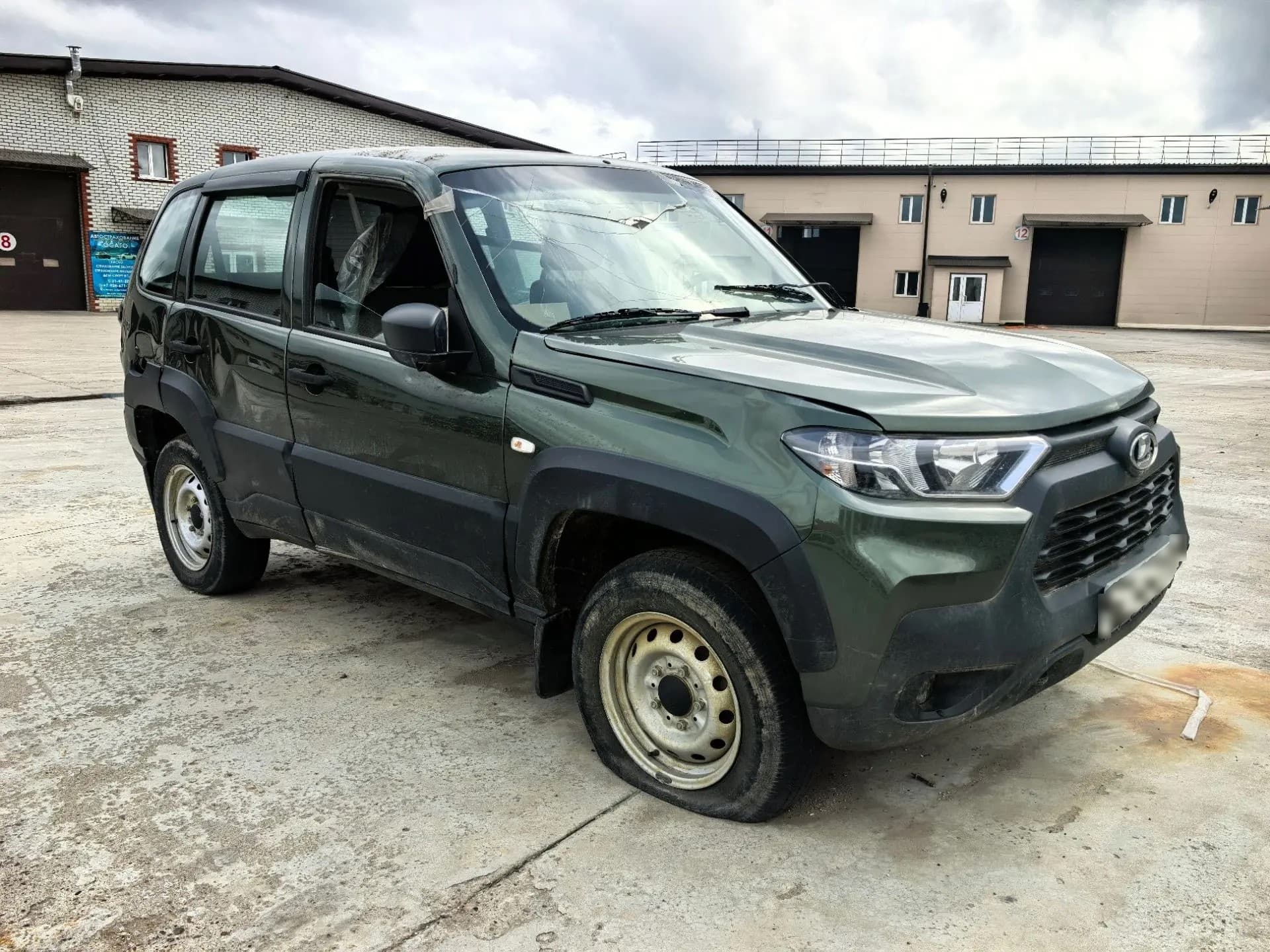 Lada Niva Travel - 2