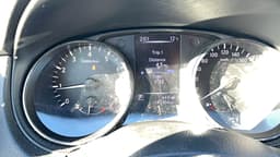Nissan X-Trail - 6