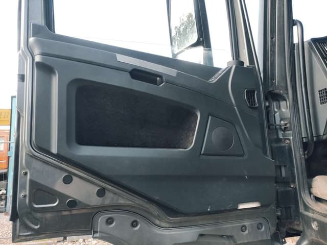 Shacman (Shaanxi) SX* 6x4 Седельный тягач - 8
