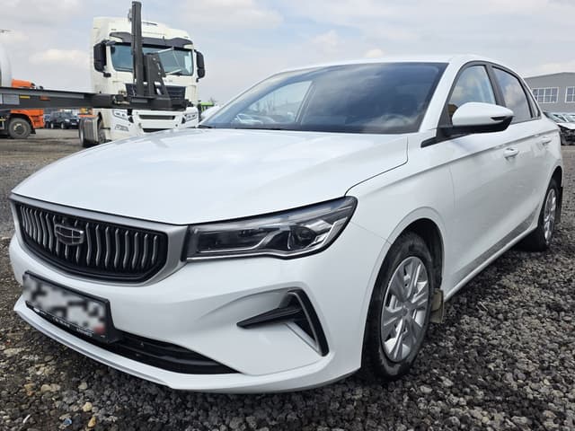Geely EMGRAND - 1