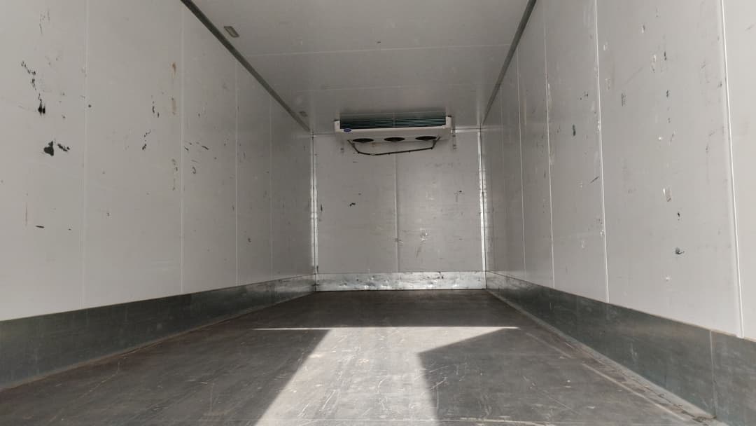 Автомеханический Завод 5758* на шасси КамАЗ 43082 4x2 Изотермический/рефрижератор - 7