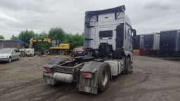 FAW J7 4x2 Седельный тягач - 3