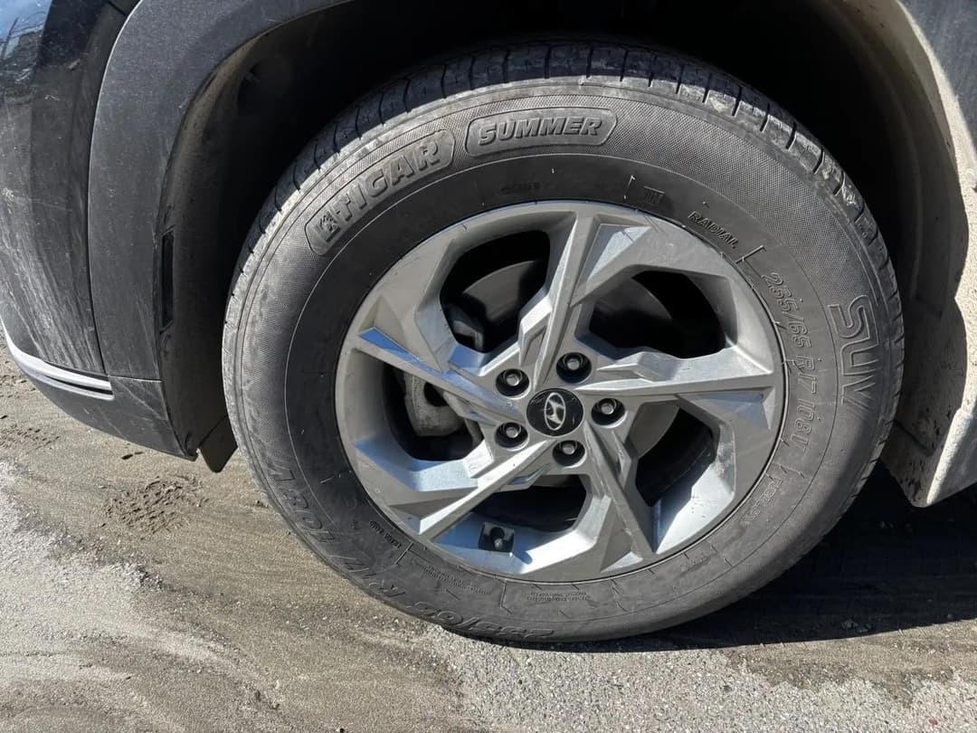 Hyundai TUCSON - 10