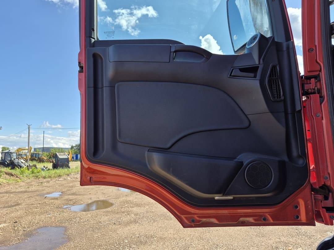 Sitrak C7H 6x4 Самосвал - 8