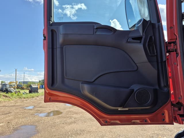 Sitrak C7H 6x4 Самосвал - 8
