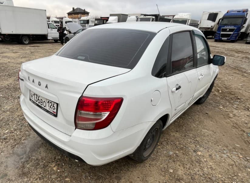 Lada Granta седан - 3