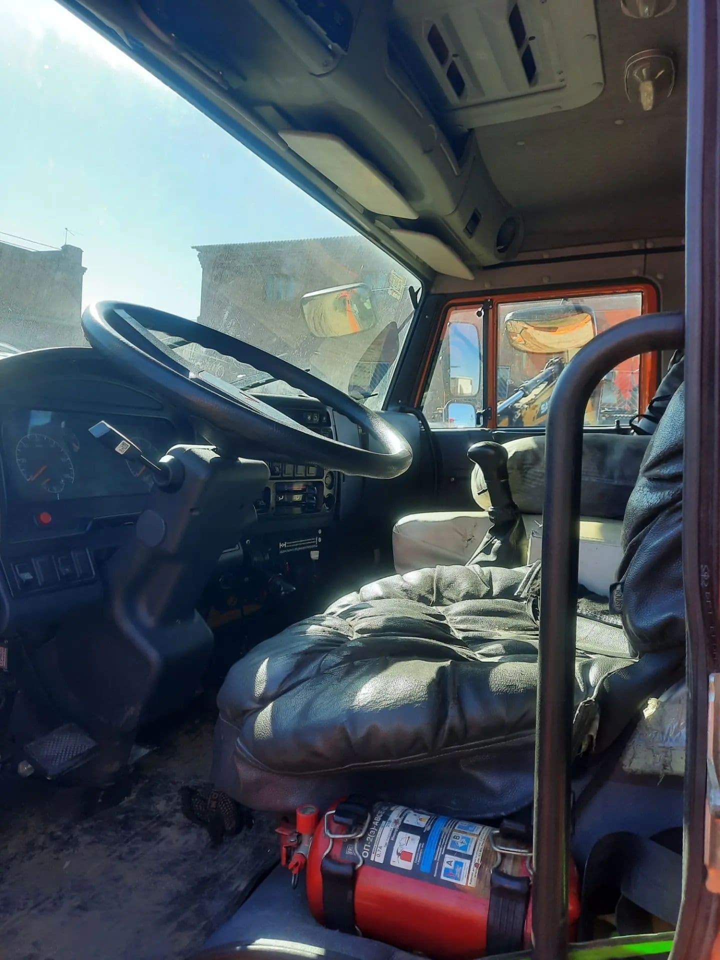 Камаз 6520 6X4 Самосвал - 5