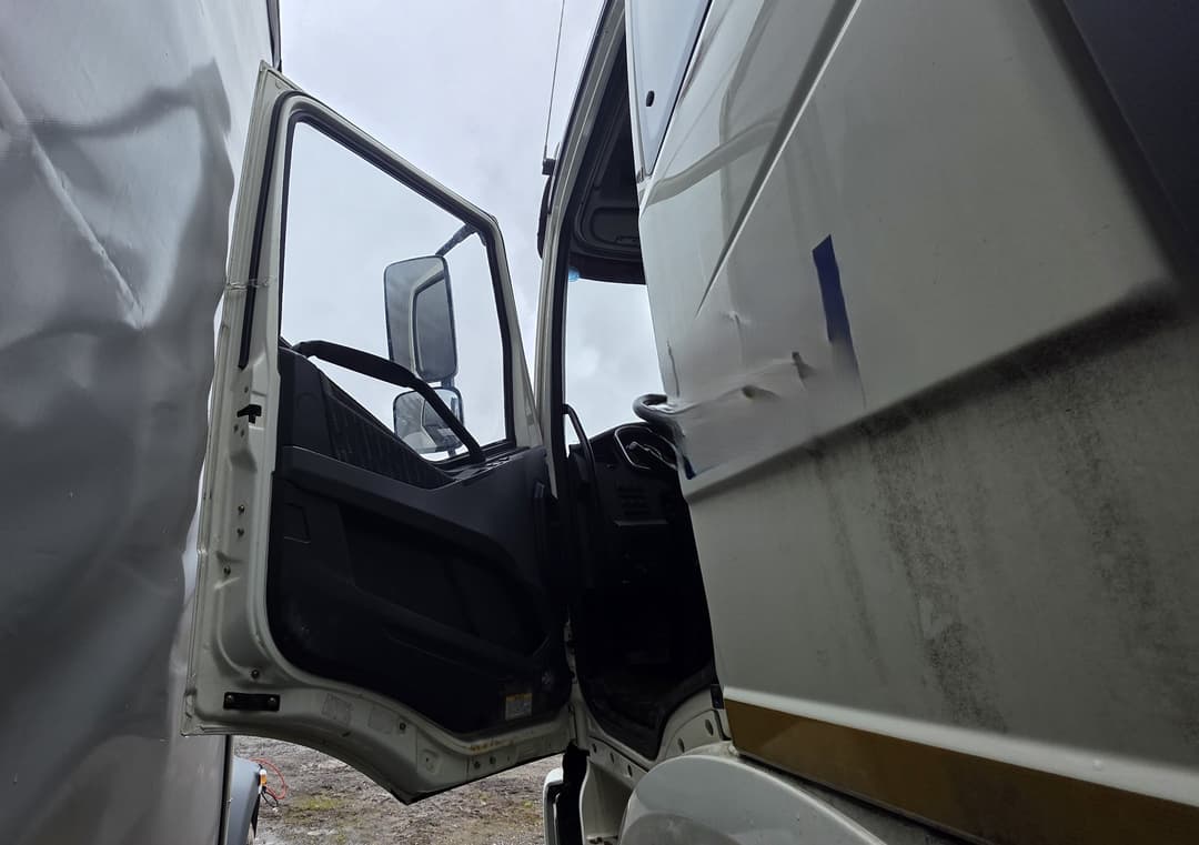 FAW J6* 6x4 Самосвал - 7