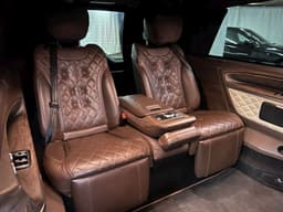 Mercedes-Benz V - 9