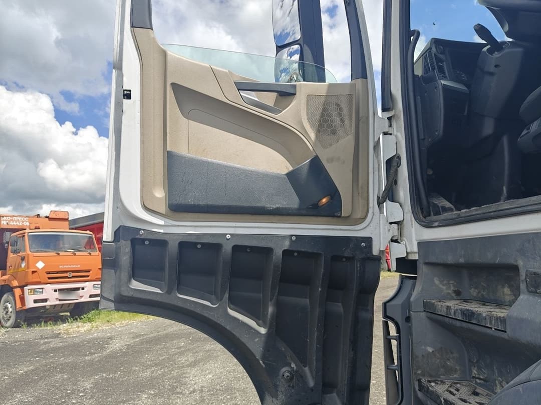 Mercedes-Benz Actros 6x4 Седельный тягач - 8