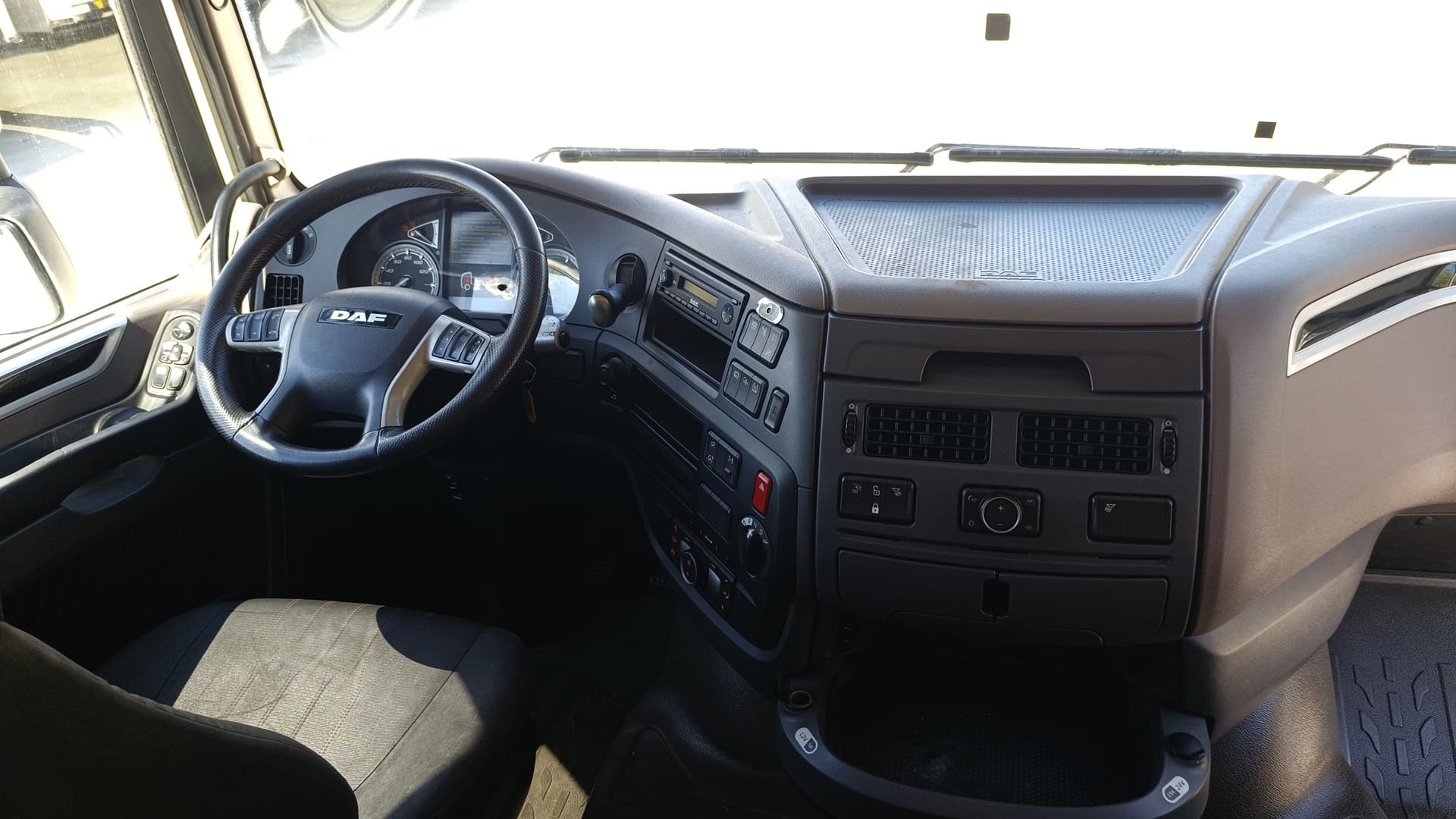 Daf XF 4x2 Седельный тягач - 5