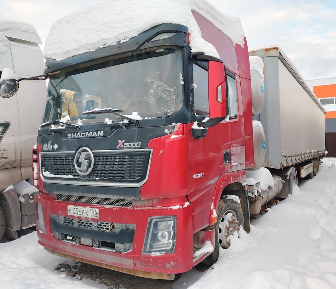 Shacman (Shaanxi) SX* 4x2 Седельный тягач - 1