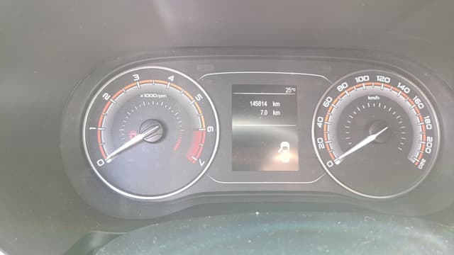 Lada Vesta седан - 6