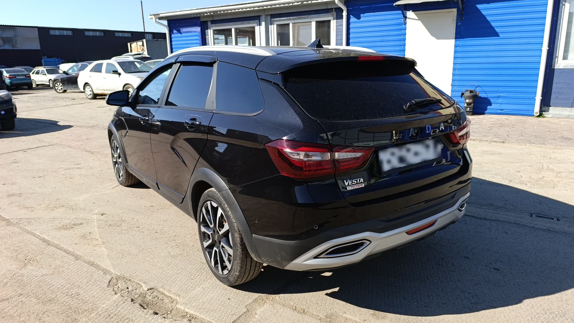 Lada Vesta Cross - 4