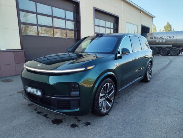 Li (Lixiang) L9 - 1