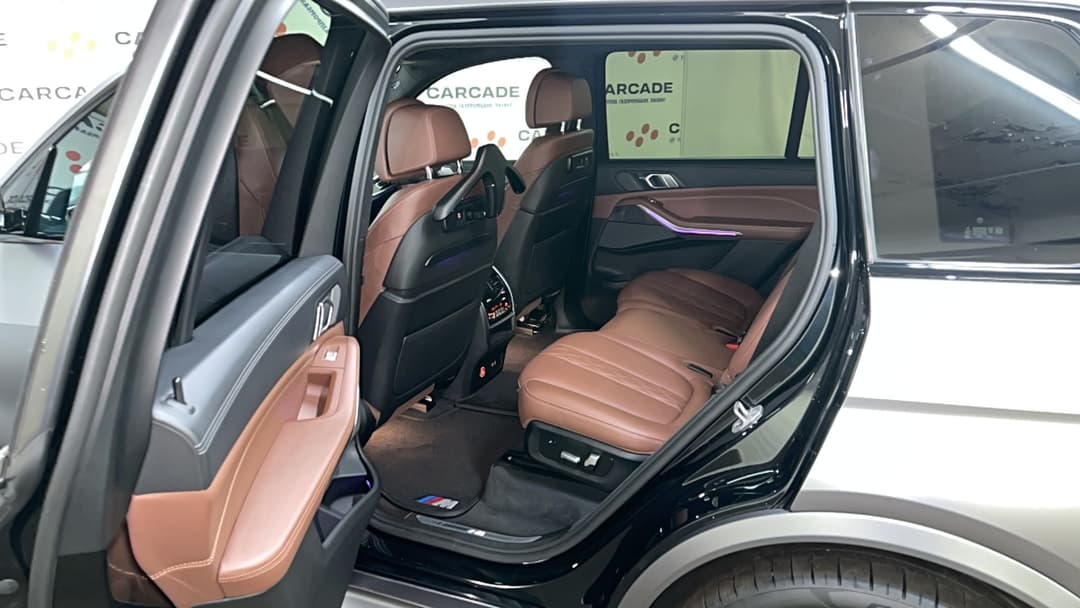 BMW X7 - 9