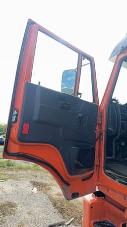 Камаз 6520 6X4 Самосвал - 8