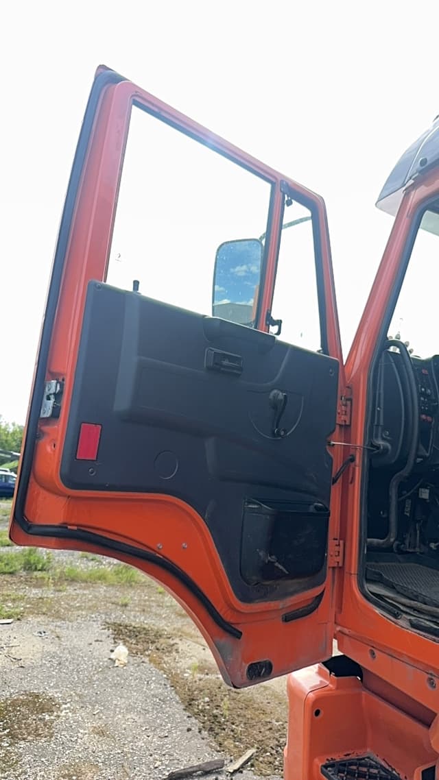 Камаз 6520 6X4 Самосвал - 8