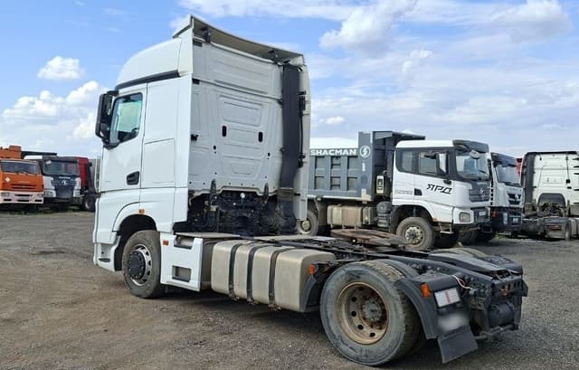 Камаз 54901 4x2 Седельный тягач - 4