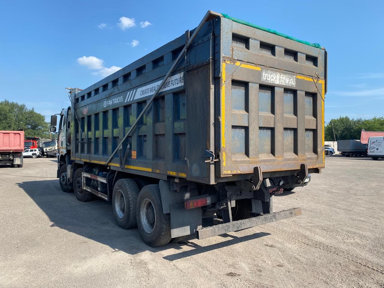 FAW J6 8x4 Самосвал - 4
