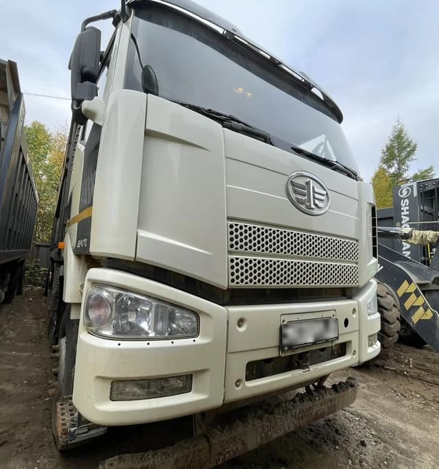 FAW CA 3310 8x4 Самосвал - 2