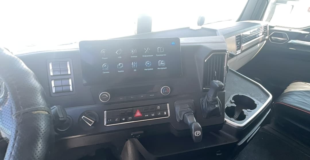 Sitrak C7H 4x2 Седельный тягач - 6