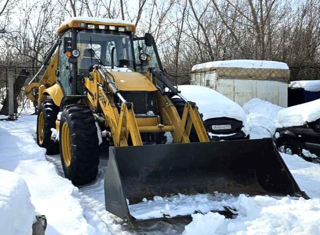 Shanmon 388 Экскаватор-погрузчик - 2