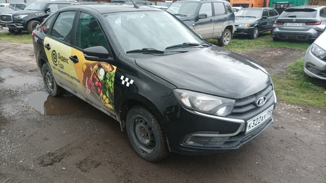 Lada Granta лифтбек - 2