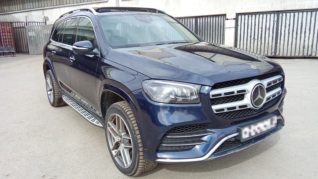 Mercedes-Benz GLS - 2