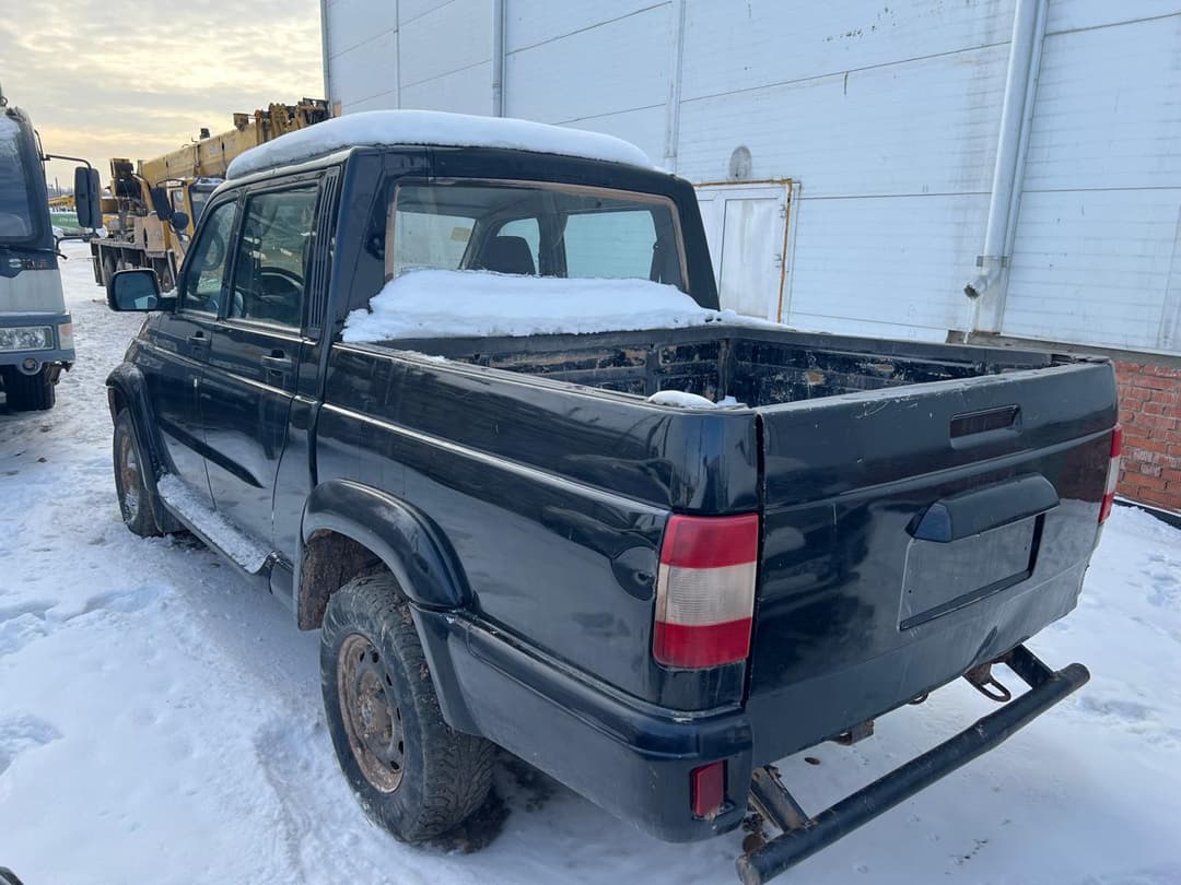 UAZ Pickup - 4