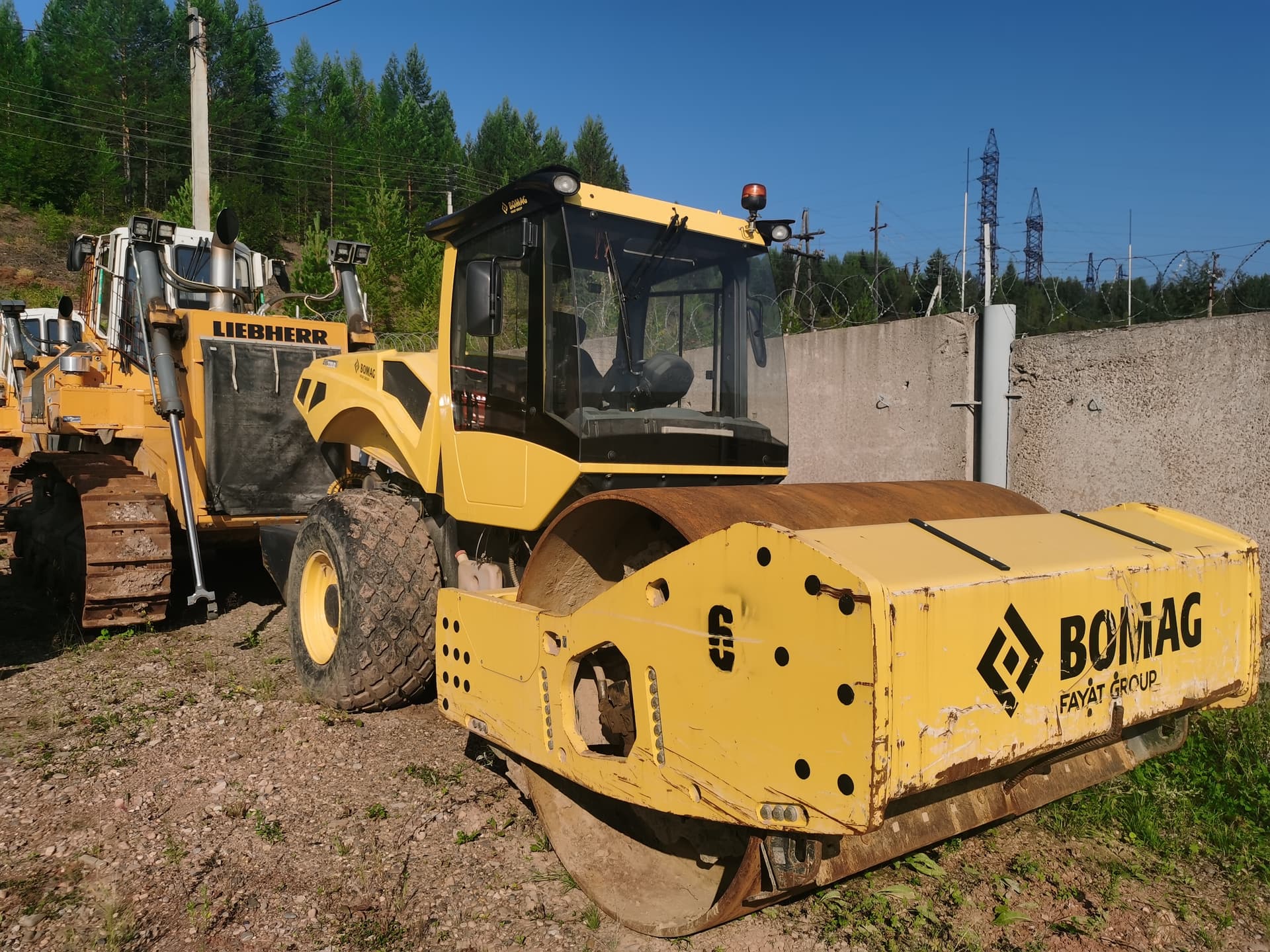 Bomag BW 220 Каток - 2