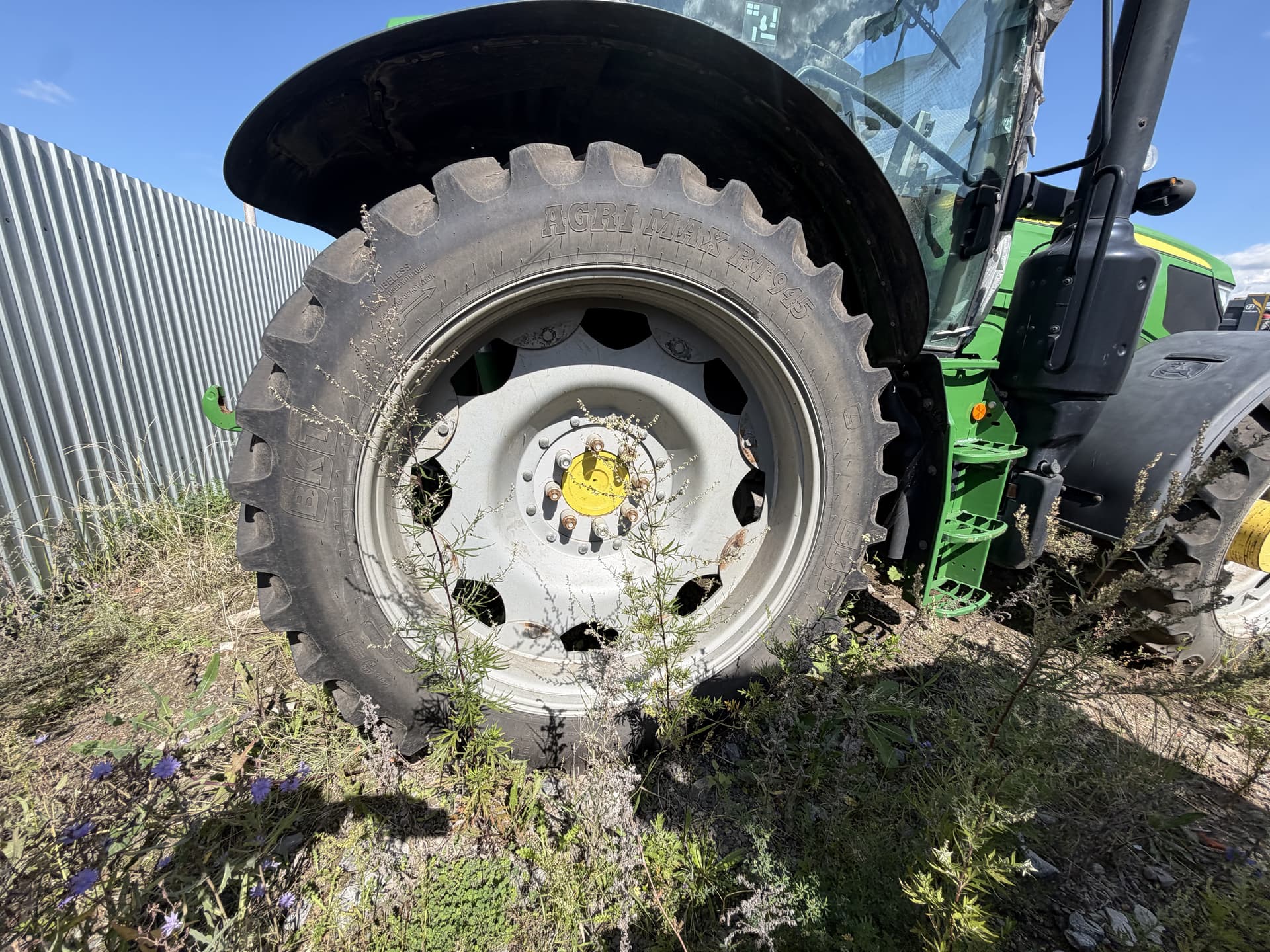 John Deere 6155 Трактор - 6