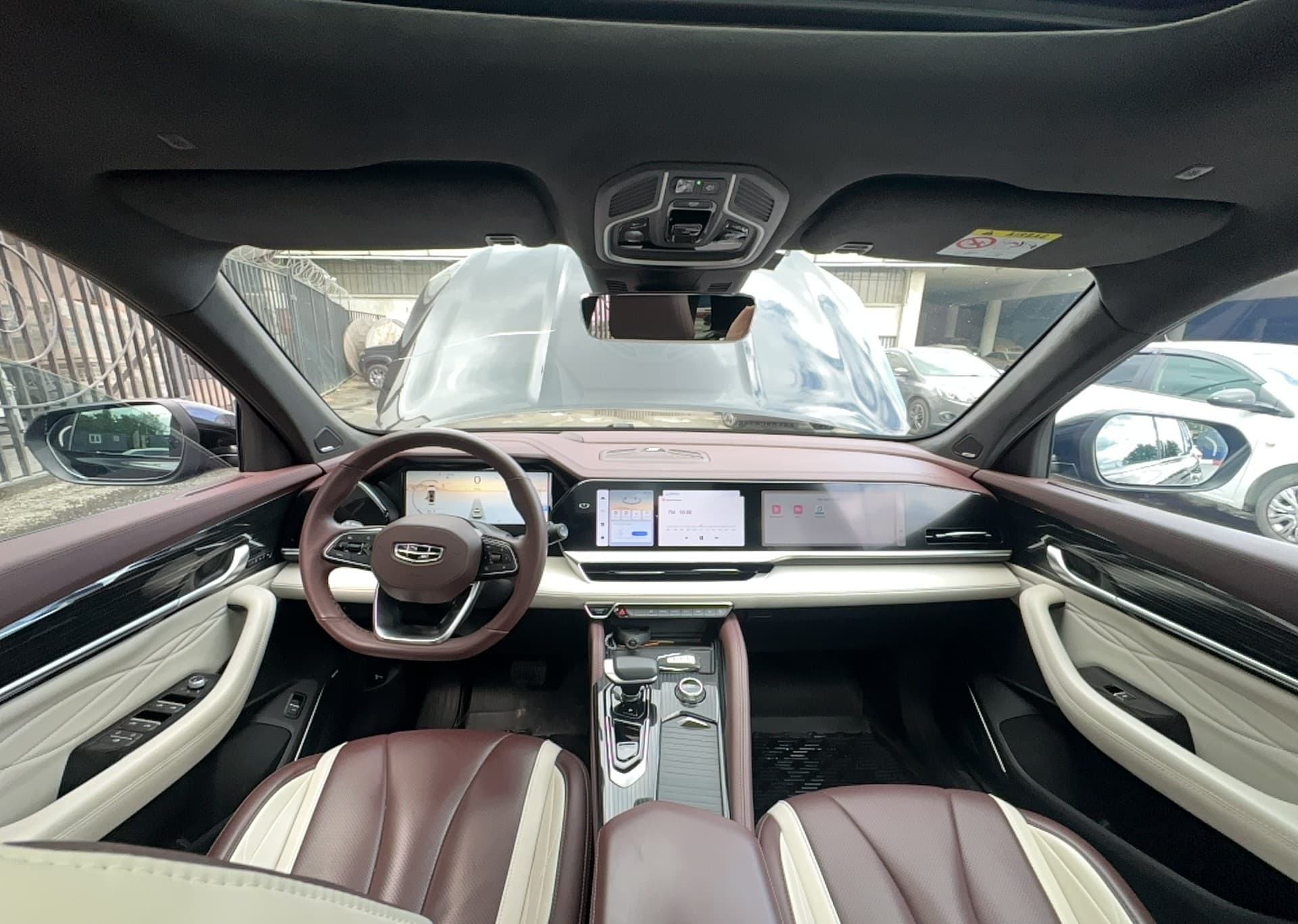 Geely Monjaro - 5
