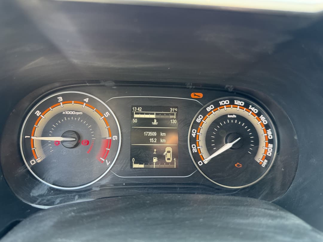 Lada Vesta седан - 6
