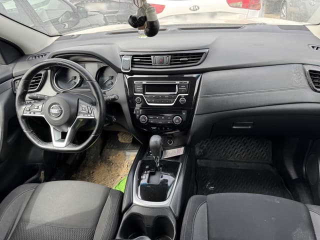 Nissan Qashqai - 6