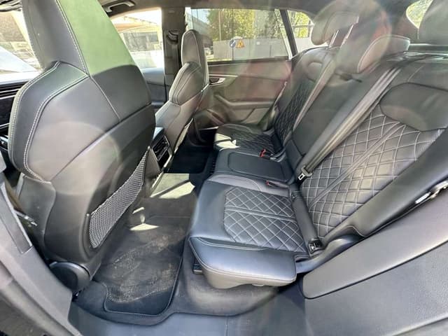 Audi SQ8 - 9