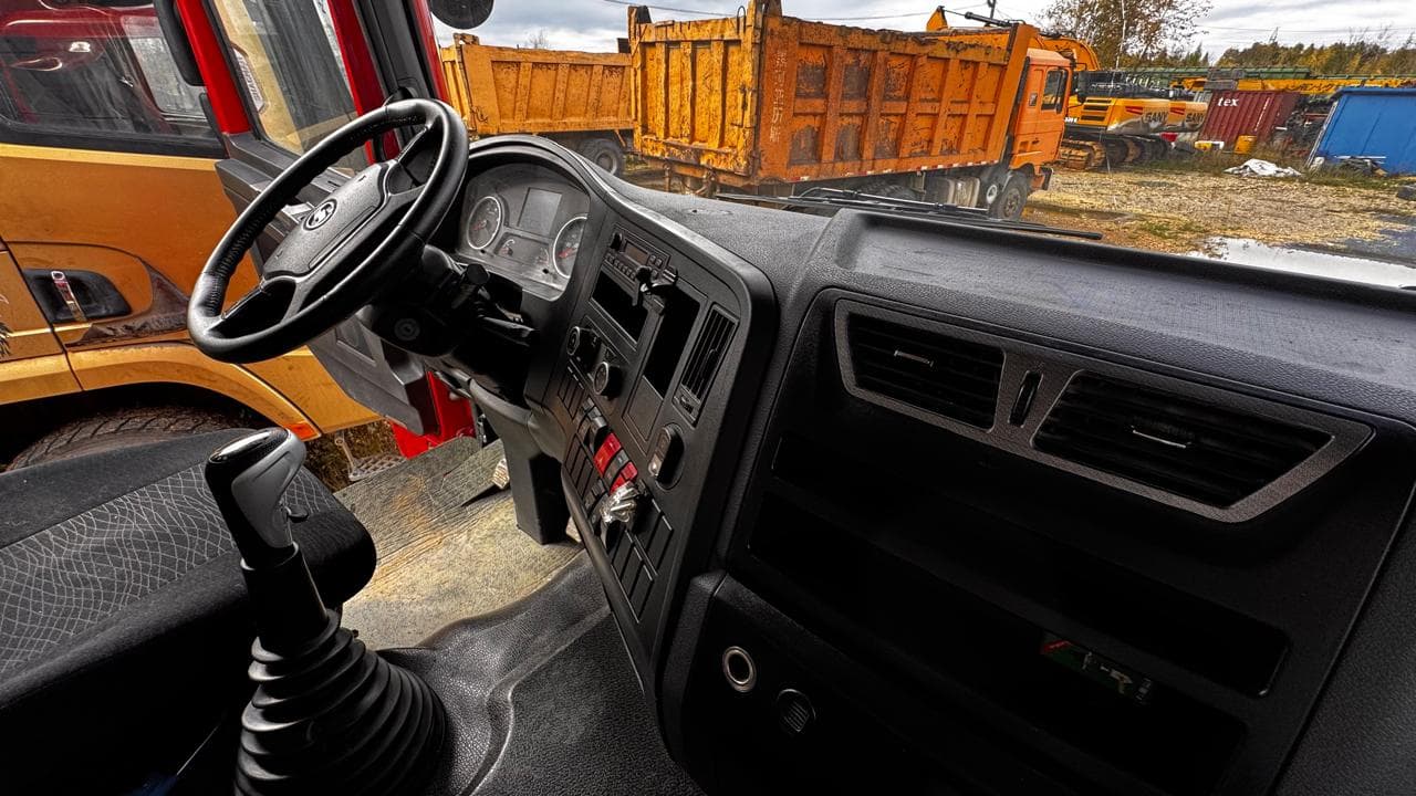 Shacman (Shaanxi) SX* 6x4 Самосвал - 5