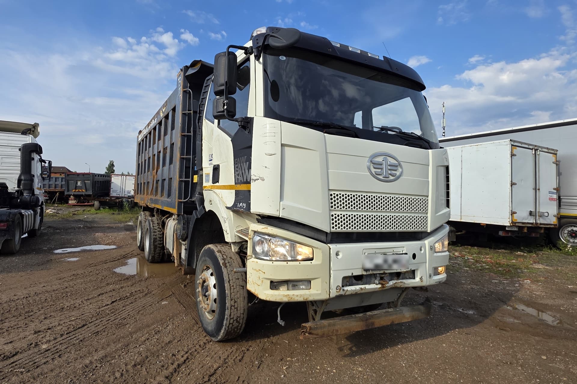 FAW J6* 6x4 Самосвал - 2