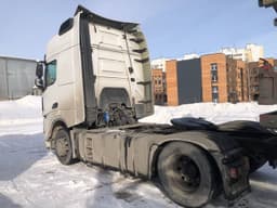 Shacman (Shaanxi) SX* 4x2 Седельный тягач - 4