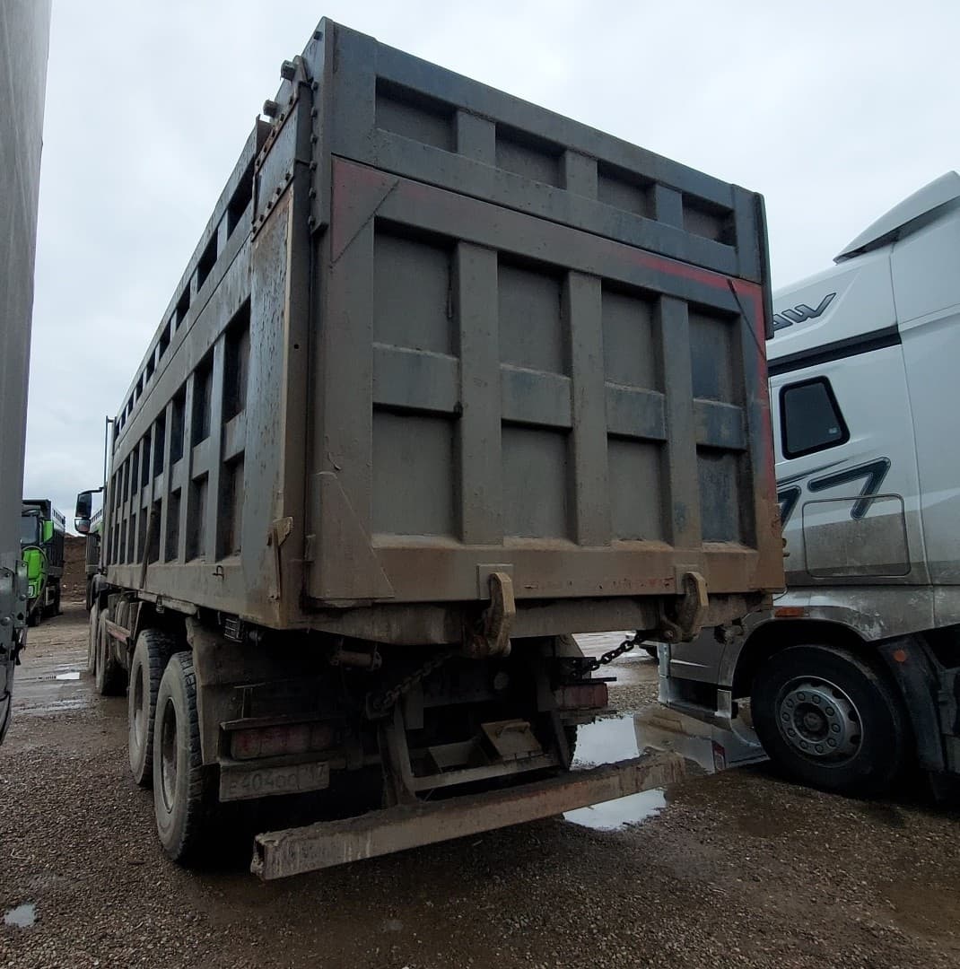 Howo T5G 8x4 Самосвал - 4