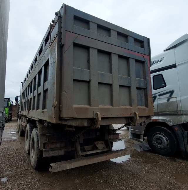 Howo T5G 8x4 Самосвал - 4
